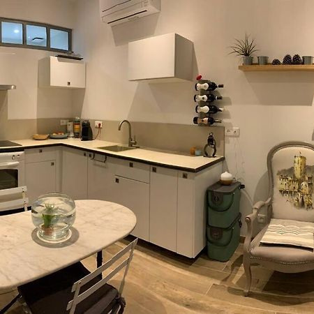 Jolie Appartement En Plein Centre Du Village Les Arcs-sur-Argens Eksteriør bilde